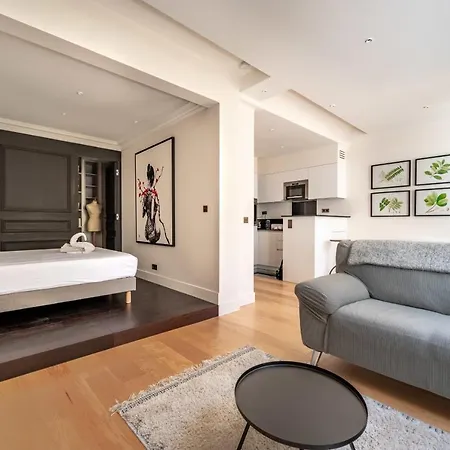 De L'horloge - Welkeys Apartmán *