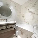 De L'horloge - Welkeys Apartment *
